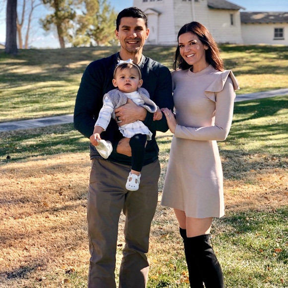 Meet your Posher, Melanie - Picture 2 of 3